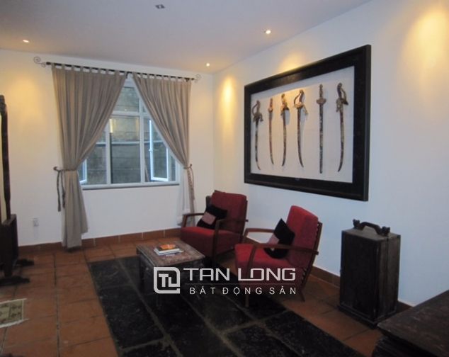 Cần cho thuê nhà 5 tầng, 100m2 tại Làng Nghi Tàm - Từ Hoa, quận Tây Hồ