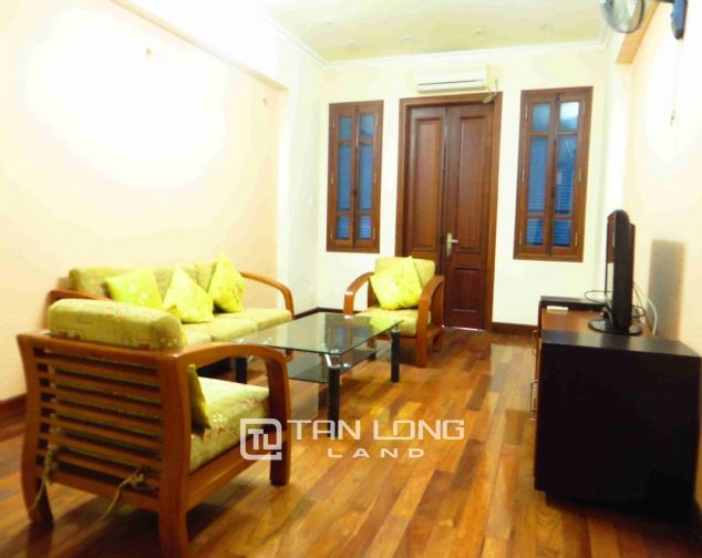 Cần cho thuê nhà 70m2 x 6 tầng ở đường Bưởi, quận Ba Đình