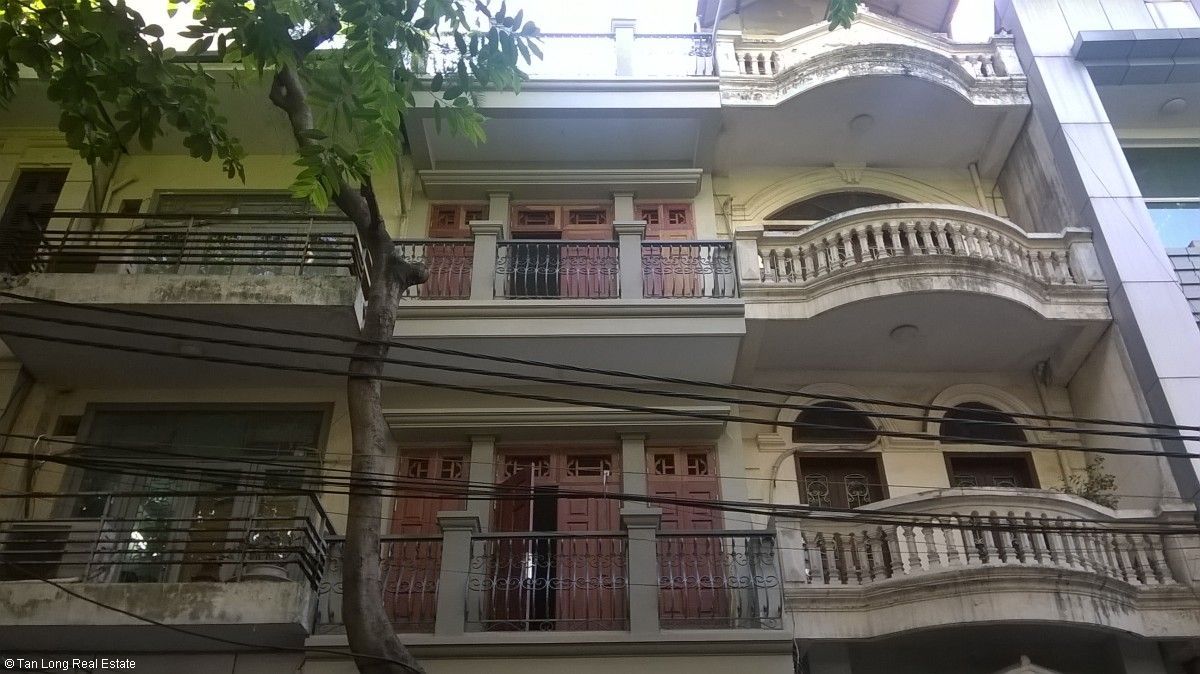 Cần cho thuê nhà 75m2 x 4 tầng tại Lê Ngọc Hân, quận Hai Bà Trưng