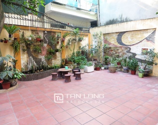 Cần cho thuê nhà có sân vườn tại Kim Mã, quận Ba Đình