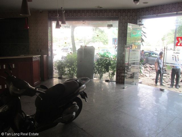 Cần cho thuê nhà mặt phố Vũ Phạm Hàm, quận Cầu Giấy