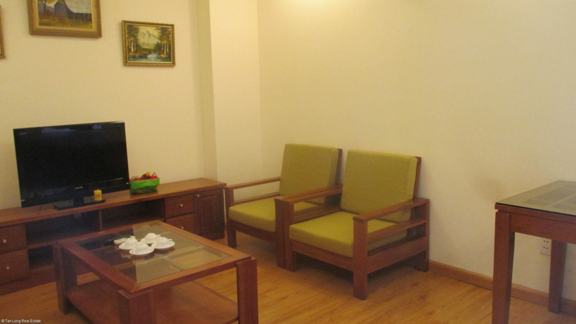 Căn hộ 1 phòng ngủ đầy đủ các đồ nội thất cho thuê Đội Cấn
