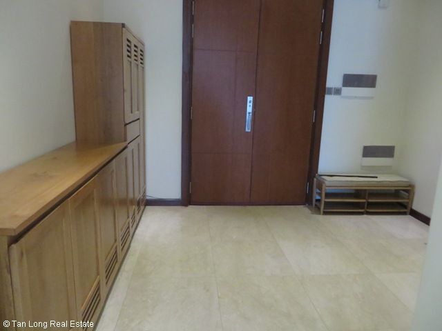 Căn hộ 114m2 tòa L2 Ciputra, quận Tây Hồ cho thuê