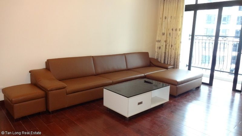 Căn hộ 115m2, đủ đồ cho thuê tại Vinhomes Royal city, quận Thanh Xuân