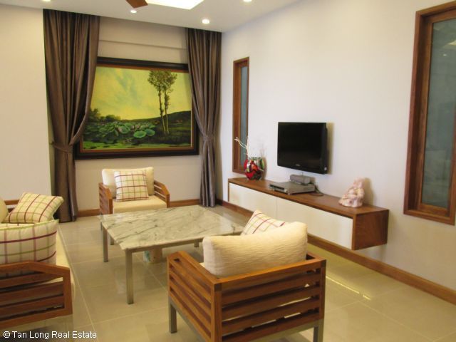 Căn hộ 126m2 cho thuê tại Vườn Đào, quận Tây Hồ, Hà Nội