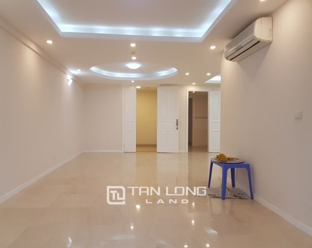 Căn hộ 182m2 4 phòng ngủ tại P1 Ciputra cần cho thuê