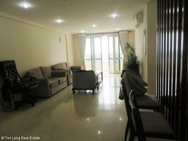 Căn hộ 4 phòng ngủ lớn cho thuê tại Ciputra, quận Tây Hồ