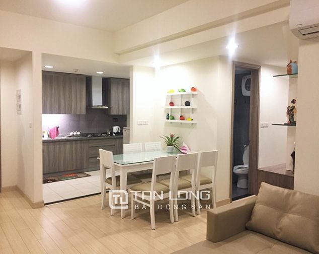 Căn hộ 92m2, 3 phòng ngủ, đầy đủ đồ mới tại Ecopark quận Long Biên
