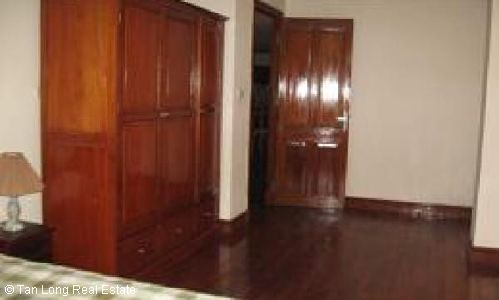 Căn hộ cho thuê ở phố Tống Duy Tân, quận Hoàn Kiếm, Hà Nội