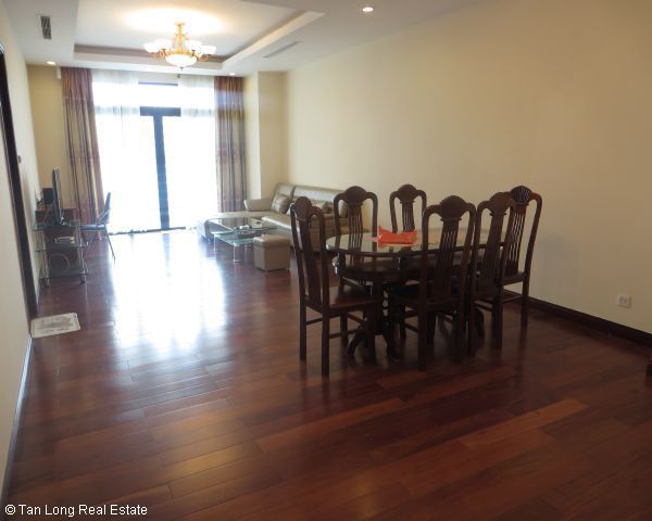 Căn hộ cho thuê tại R2 Vinhomes Royal City Nguyễn Trãi, Thanh Xuân, giá rẻ