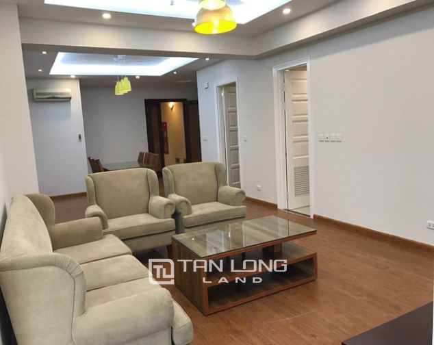 Căn hộ chung cư 123m2 bán gấp  tại E4 Ciputra, quận Tây Hồ