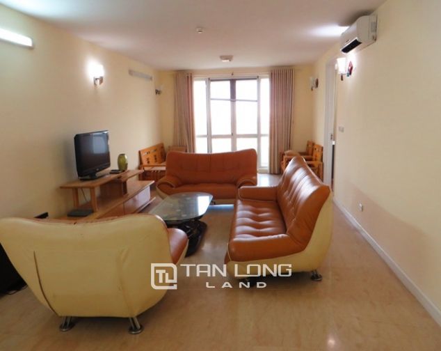 Căn hộ chung cư 145m2 đủ đồ cho thuê tại P1 Ciputra, quận Tây Hồ