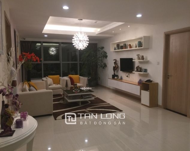 Căn hộ chung cư 161m2, 4 phòng ngủ tòa A tại Thăng Long Number One, quận Cầu Giấy