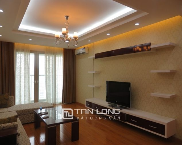 Căn hộ chung cư 171m2 cho thuê tại C2 Mandarin Garden, quận Cầu Giấy