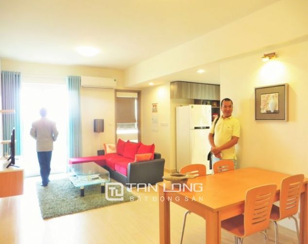 Căn hộ chung cư 2 ngủ, đủ đồ tại A3 Ecopark, huyện Văn Giang cho thuê