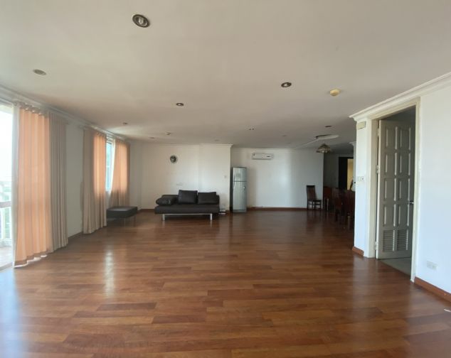Căn hộ chung cư 3 ngủ đẹp cần bán tại tòa G2 khu đô thị Ciputra