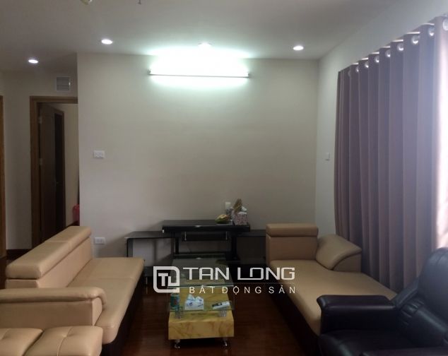 Căn hộ chung cư 94m2, 2 phòng ngủ tòa N04 Hoàng Đạo Thúy, quận Cầu Giấy cho thuê