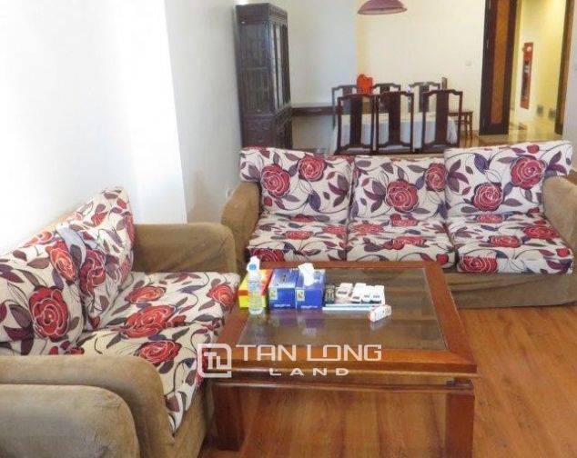 Căn hộ chung cư E1 ciputra chính chủ cho thuê, diện tích 123m2, nội thất nhập khẩu  châu âu.