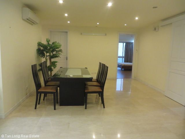 Căn hộ G3 Ciputra sổ đỏ chính chủ cần bán
