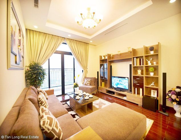 Căn hộ lớn và sang trọng cho thuê tại Royal City, quận Thanh Xuân, Hà Nội