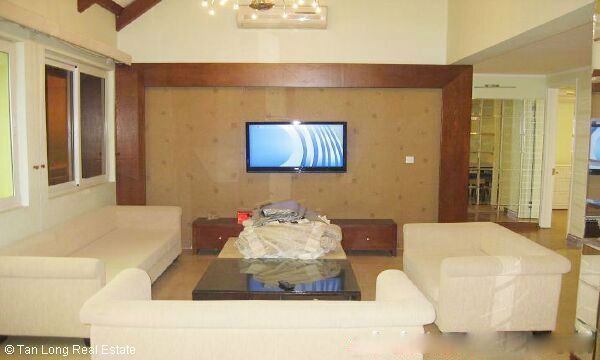 Căn hộ Penthouse cho thuê tại tòa E4, Ciputra, quận Tây Hồ