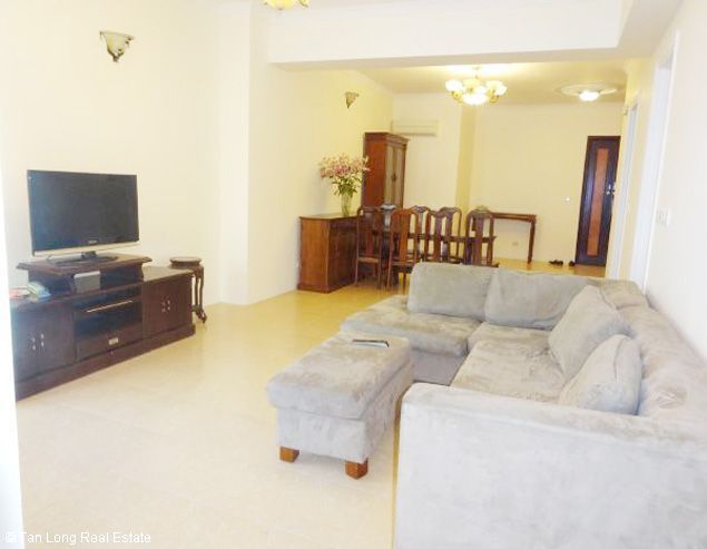 Căn hộ view đẹp cho thuê tại  E4 Ciputra, Hà Nội