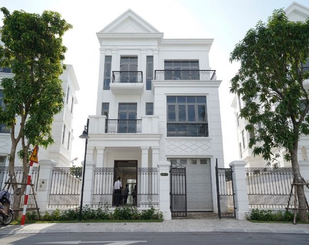 Cần tiền bán gấp biệt thự Sao Biển dự án Vinhomes Ocean Park Gia Lâm 150m2 giá cả cạnh tranh