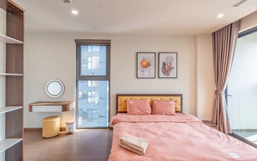 Cho thuê căn hộ 3PN, DT: 200m2 tại Minh Giang Đầm Và