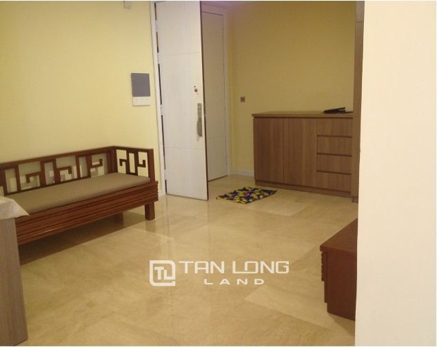 Chính chủ cần bán chung cư 154m2, 3 phòng ngủ tại L1 Ciputra, Tây Hồ