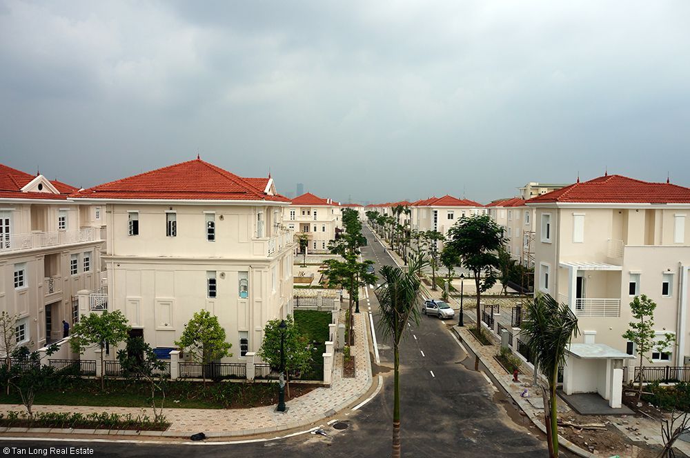 Chính chủ cần bán gấp biệt thự dãy D, khu Splendora, huyện Hoài Đức