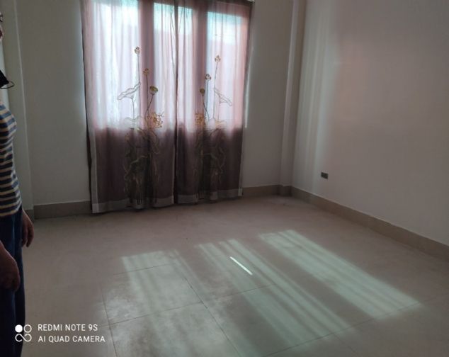 Chính chủ cần bán Nhà phân lô DT 52.5m2 x6 tầng tại ngõ Lạc Long Quân, Tây Hồ
