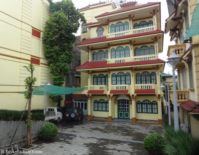 Cho thuê biệt thự 1000m2 tại Âu Cơ, quận Tây Hồ
