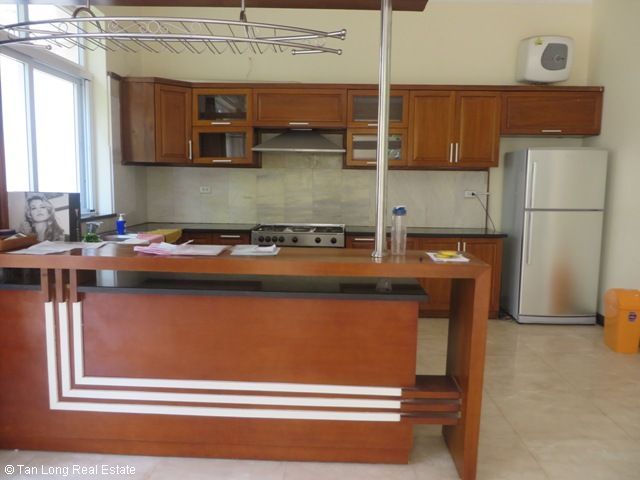 Cho thuê biệt thự 180m2 x 3 tầng khu T7 Ciputra, quận Tây Hồ