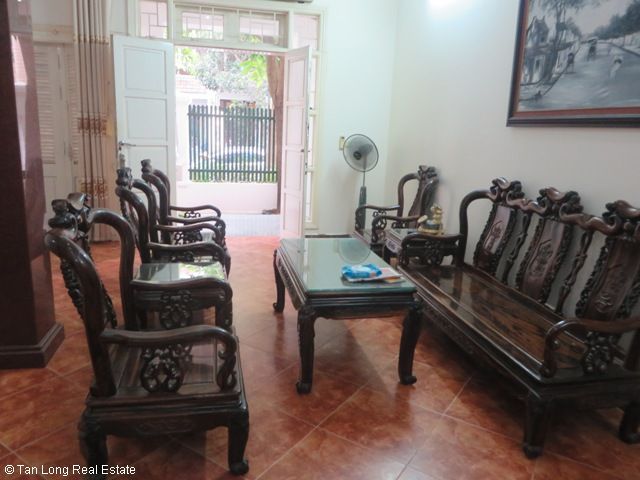Cho thuê biệt thự 4 phòng ngủ khu C4 Ciputra, quận Tây Hồ