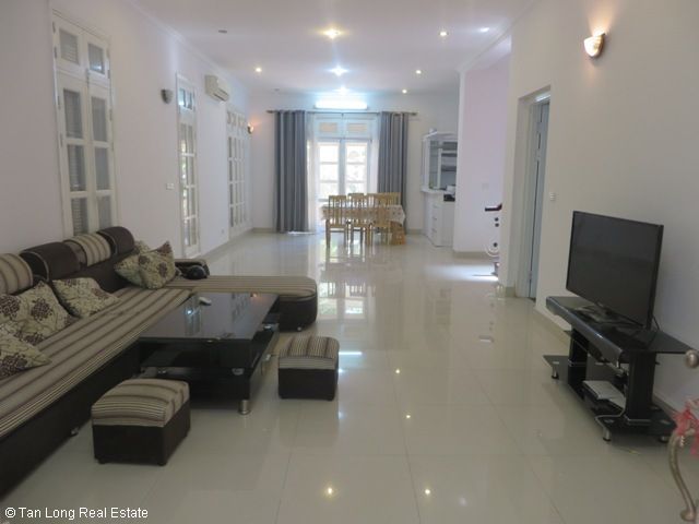 Cho thuê biệt thự 4 phòng ngủ tòa T9 Ciputra, quận Tây Hồ