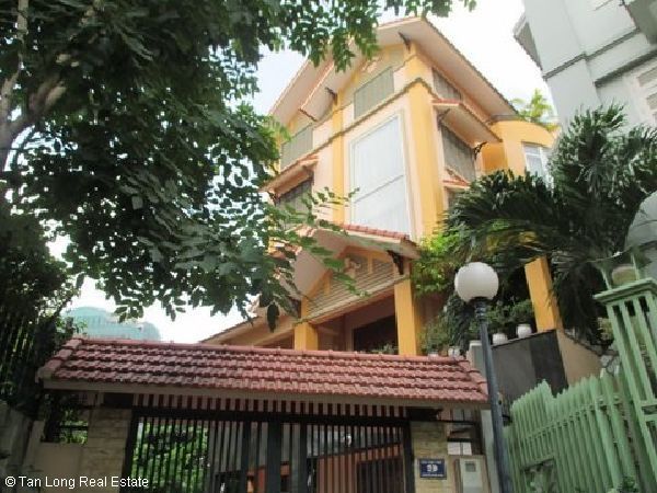 Cho thuê biệt thự 5 tầng tại Nguyễn Khánh Toàn, Cầu Giấy
