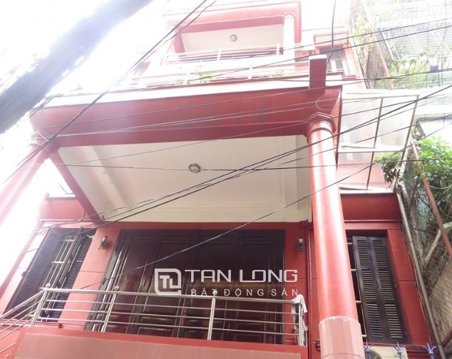 Cho thuê biệt thự 6 phòng ngủ, đủ đồ tại Hoàng Hoa Thám, quận Ba Đình