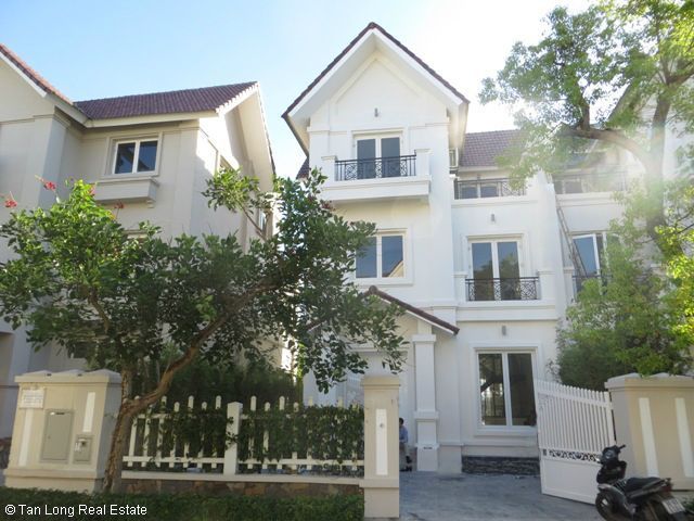 Cho thuê biệt thự Bằng Lăng tại Vinhomes Riverside, quận Long Biên
