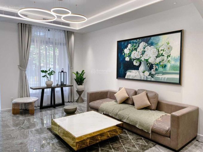 Cho thuê nhà phố shophouse hướng Bắc, tầng 1 có thể dùng làm điểm kinh doanh tại KĐT Mỹ Hưng Cienco