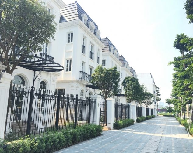 Cho thuê biệt thự Embassy Garden, DT 237m2