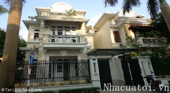 Cho thuê biệt thự không đồ tại C1 Ciputra