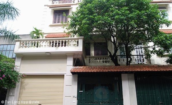 Cho thuê biệt thự ở Đội Cấn, Ba Đình, 5 phòng ngủ