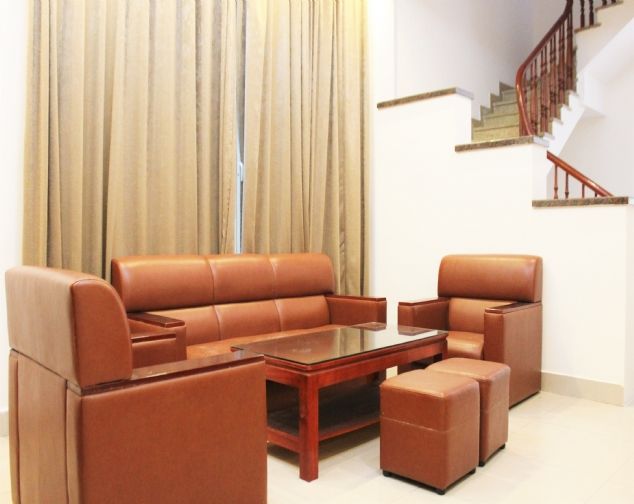 Cho thuê Biệt Thự Song Lập Vinhomes Riverside DT 225m2 x 4 PN full nội thất, có Gara Ô tô