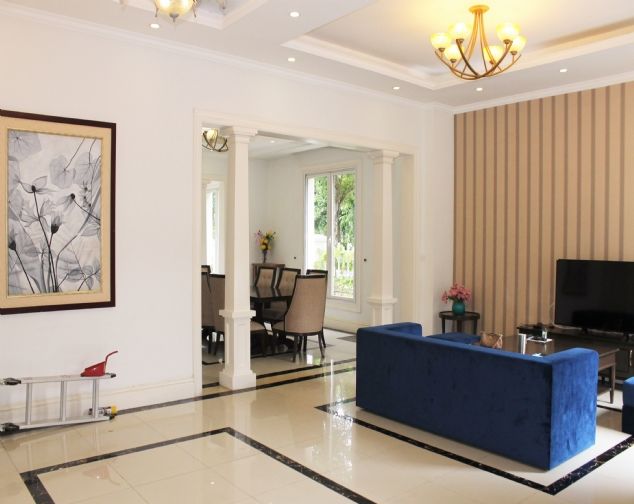 Cho thuê biệt thự Vinhomes Riverside căn góc đơn lập 330m2 x 4 phòng ngủ, full đồ nội thất cao cấp