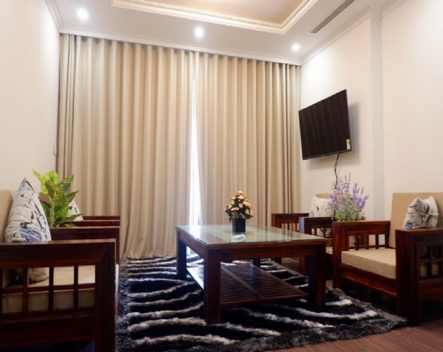 Cho thuê căn góc 3 ngủ đủ đồ toà R3 Sunshine Riverside Ciputra Tây Hồ Hà Nội