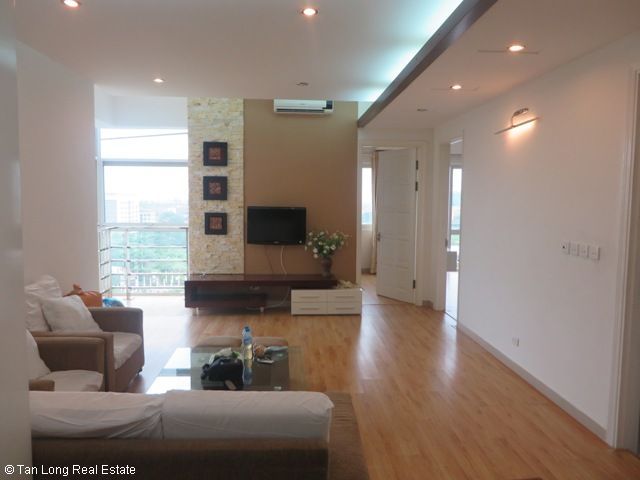 Cho thuê căn hộ 123m2, 3 phòng ngủ tại E1 Ciputra, quận Tây Hồ