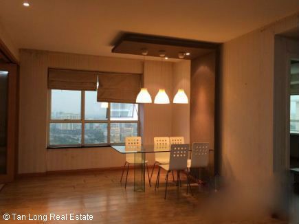 Cho thuê căn hộ 124m2, 3 phòng ngủ tại Cầu Giấy