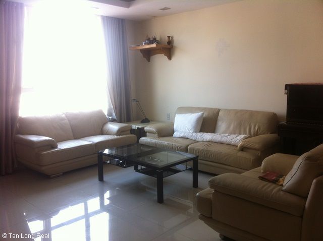 Cho thuê căn hộ 145m2 tại Indochina Plaza, quận Cầu Giấy