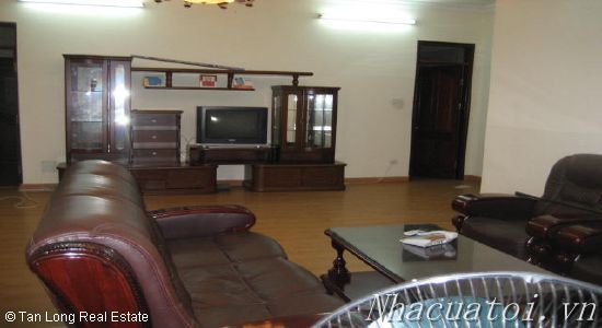 Cho thuê căn hộ 152 m2 trong tòa 17T1 Trung Hòa Nhân Chính, Cầu Giấy