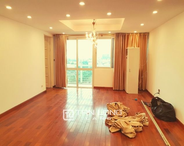Cho thuê căn hộ 153m2 tại khu E4 Ciputra, quận Tây Hồ